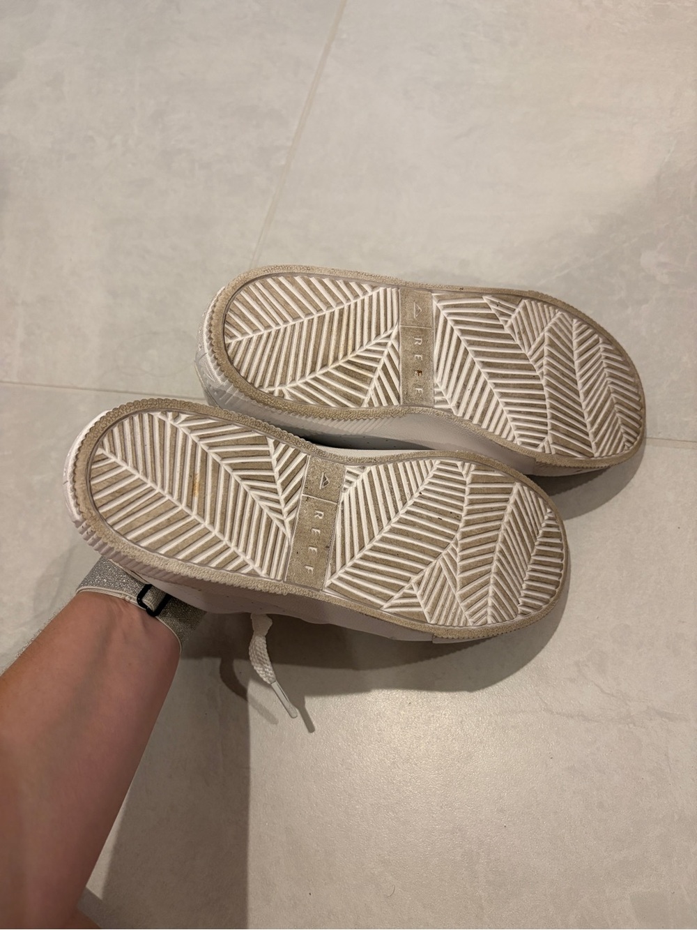 Reef Lay Day Seas Women's Leather Sneakers in White Size 7 - Picture 10 of 11